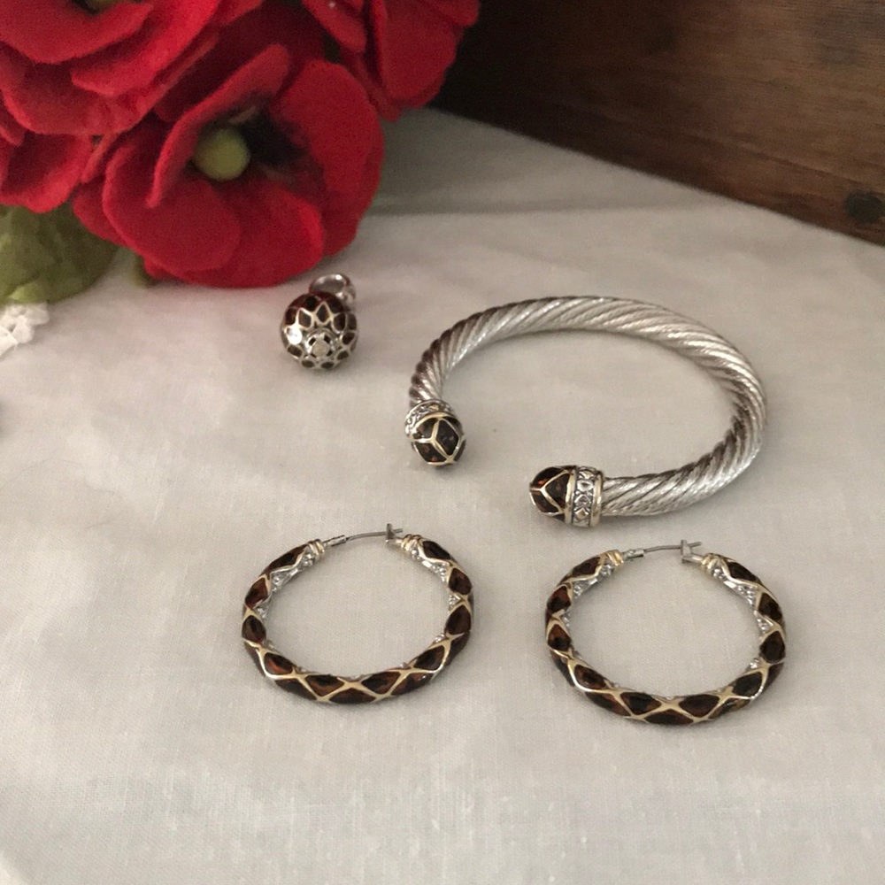 🎄🎁John Medeiros Brown Tortoise Shell set